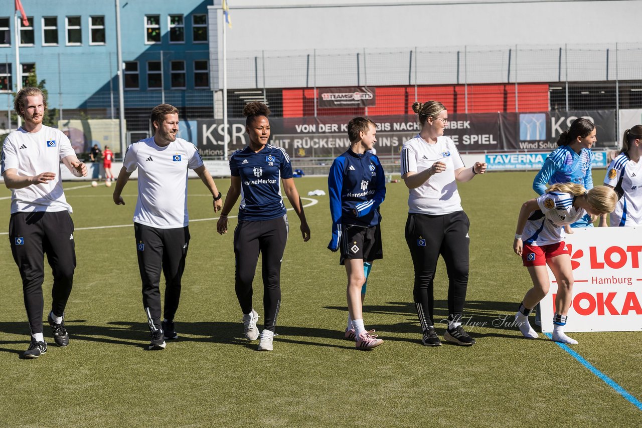 Bild 64 - wBJ Lotto Pokal Finale  Eimsbuetteler TV - Hamburger SV : Ergebnis: 0:3